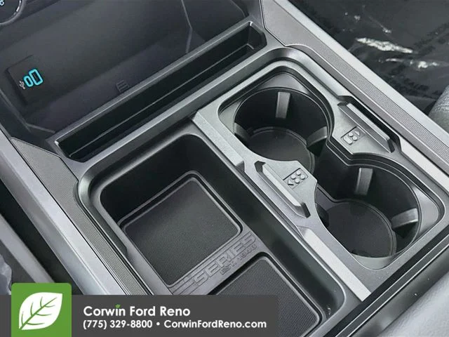 New 2026 Carbonized Gray Metallic Ford XLT image 19