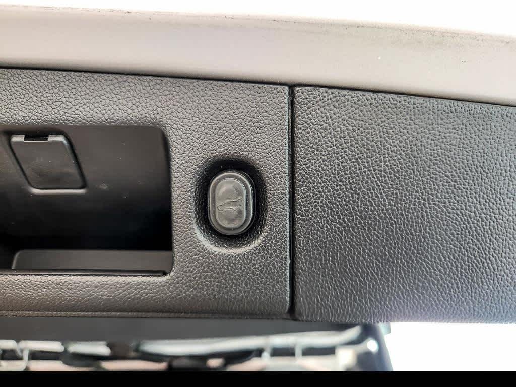 2018 Cadillac Escalade Premium Luxury - Photo 23