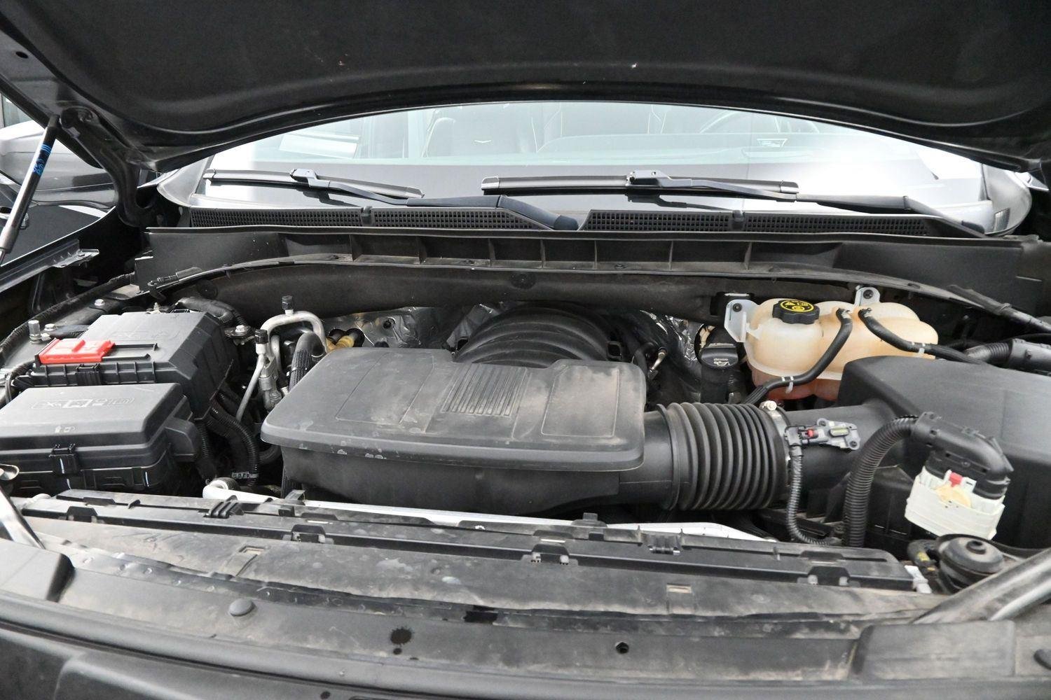 Used 2023 Black Raven Cadillac Sport image 38