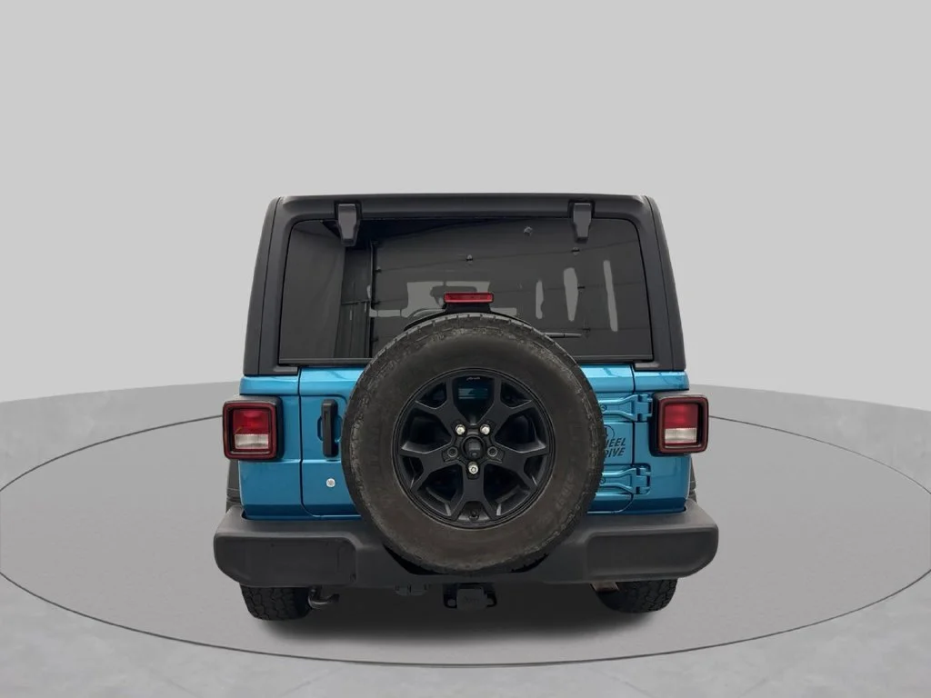 2020 Jeep Wrangler UNLIMITED SPORT Convertible Slide 6