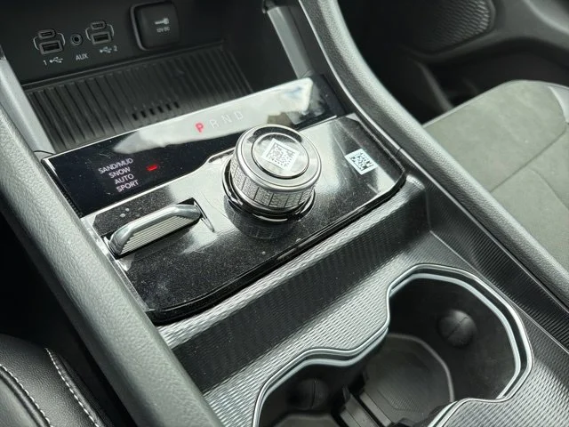 New 2026 Black Jeep Altitude image 19