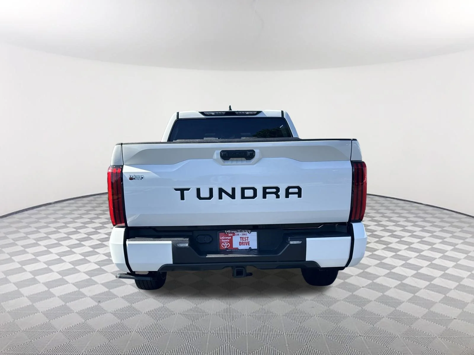 2025 Toyota Tundra SR5 - Photo 6