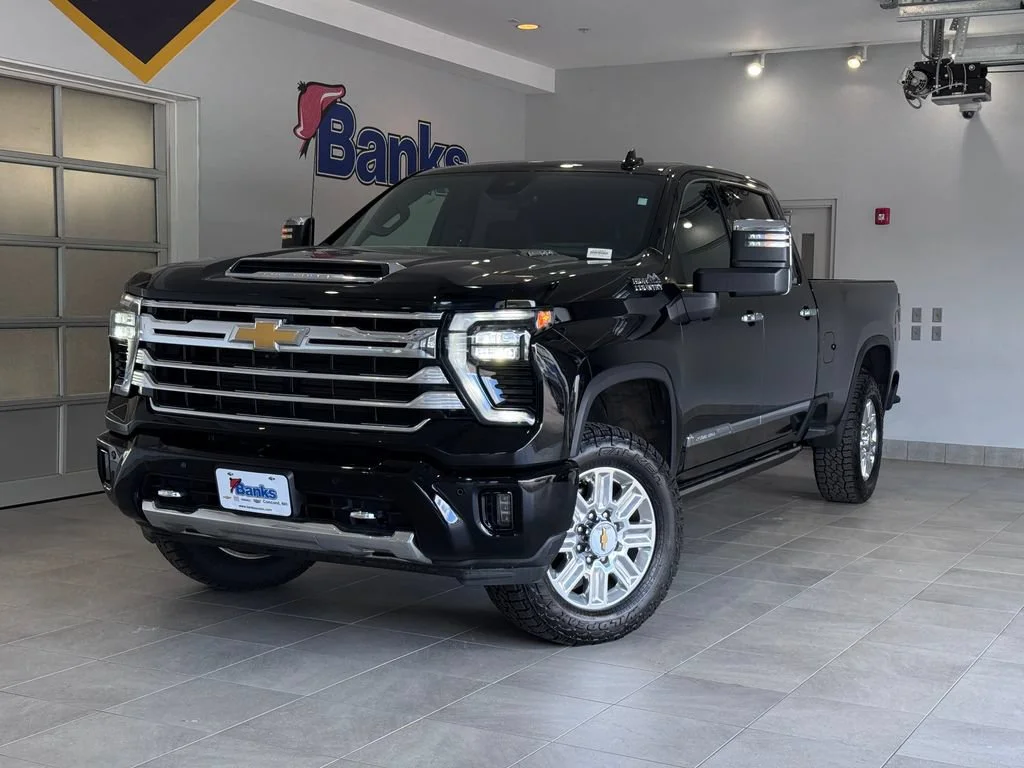 Certified Used 2025 Black Chevrolet High Country image 2
