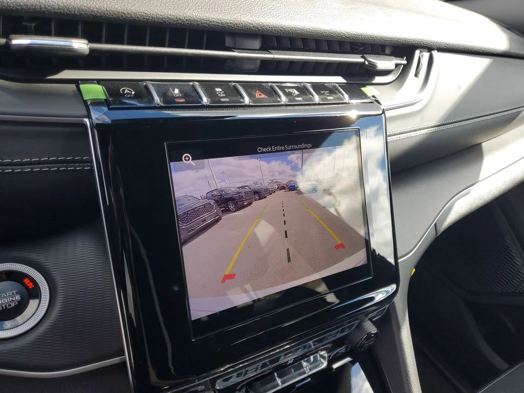2025 Jeep Grand Cherokee Altitude - Photo 17