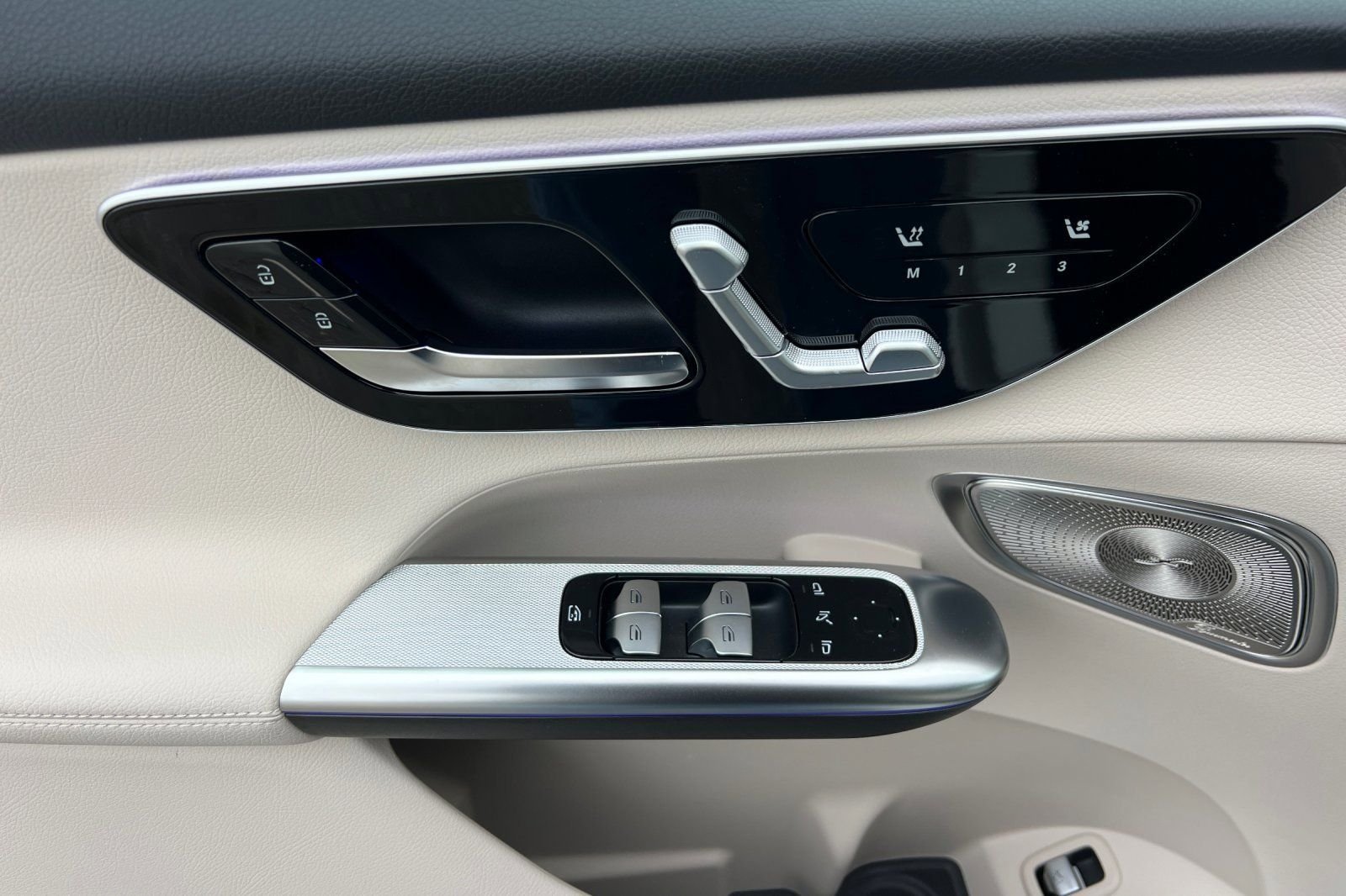 New 2026 Polar White Mercedes-Benz 300 image 14