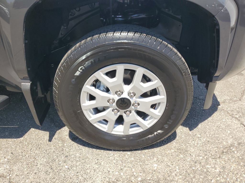 Used 2026 Underground Toyota SR5 image 6