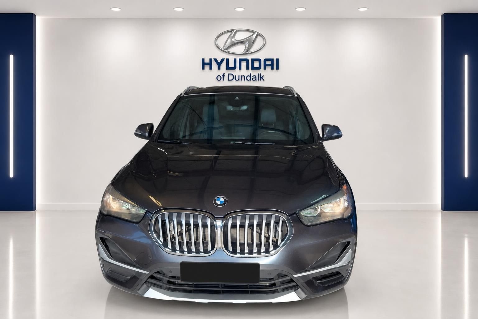 Used 2020 Gray BMW xDrive28i image 5