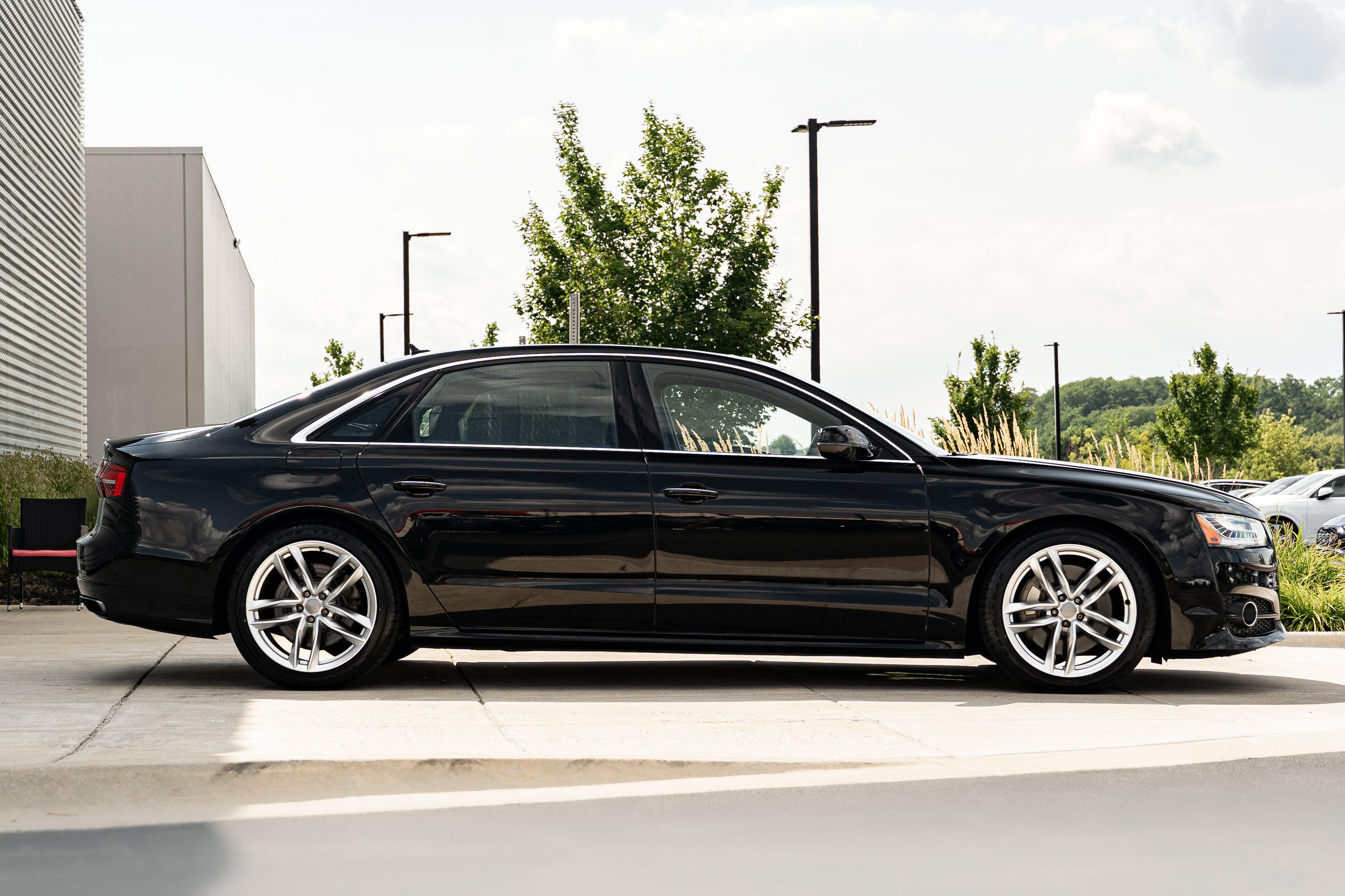 Used 2017 Mythos Black Metallic Audi Sport image 3