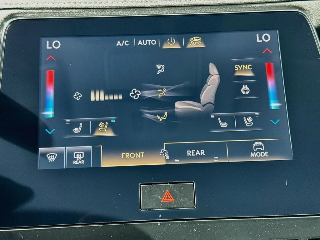 New 2027 RADIANT WHITE INFINITI Luxe 4WD image 16