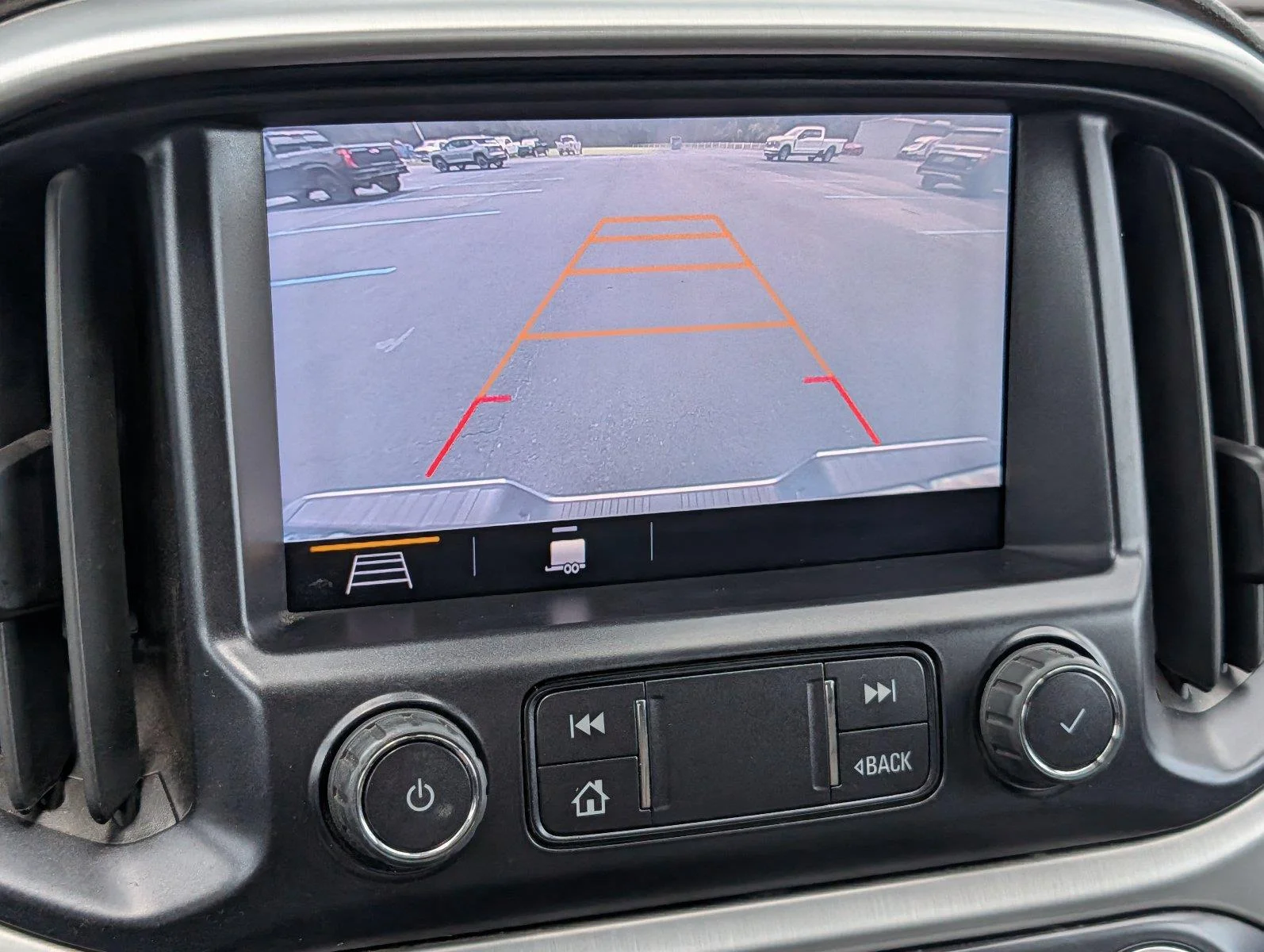 Used 2020 SUMMIT WHITE GMC 4WD SLT image 18