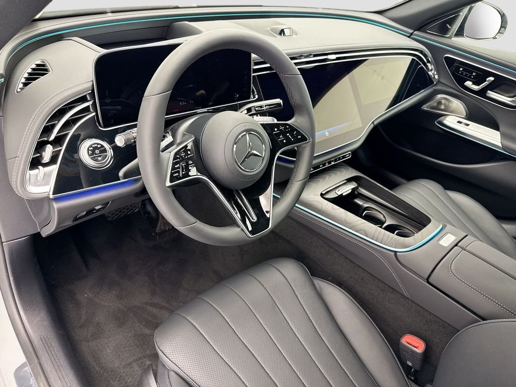 New 2026 MANUFAKTUR Alpine Grey Mercedes-Benz E 350 image 9