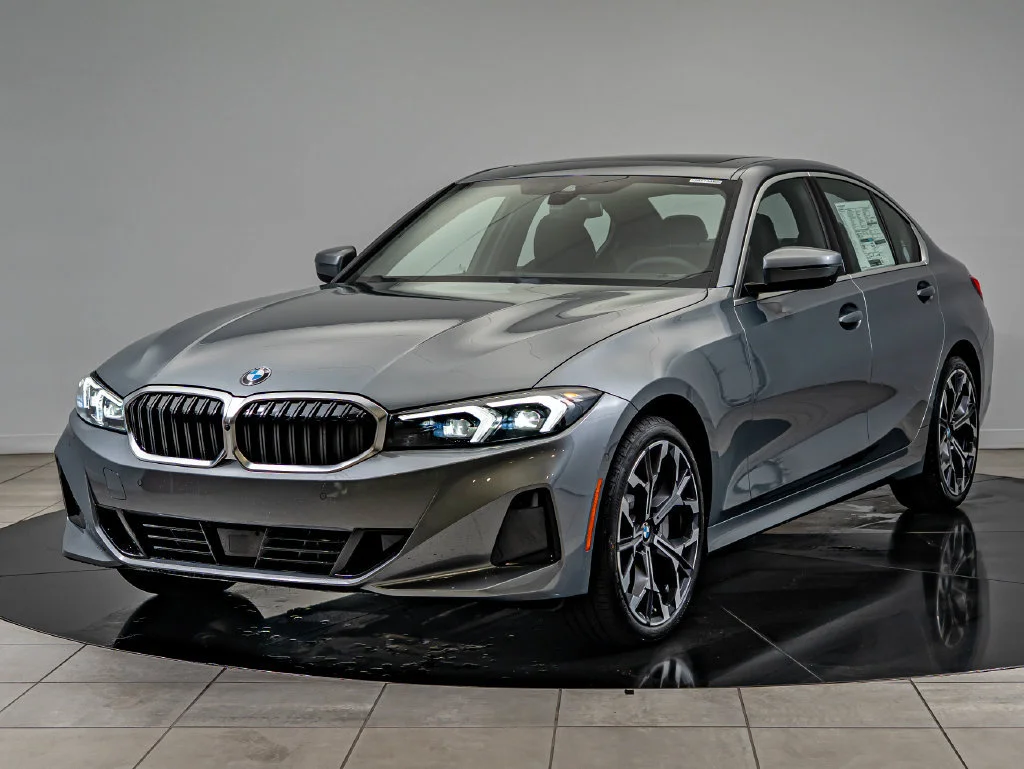 New 2026 Skyscraper Grey Metallic BMW 330i xDrive image 1