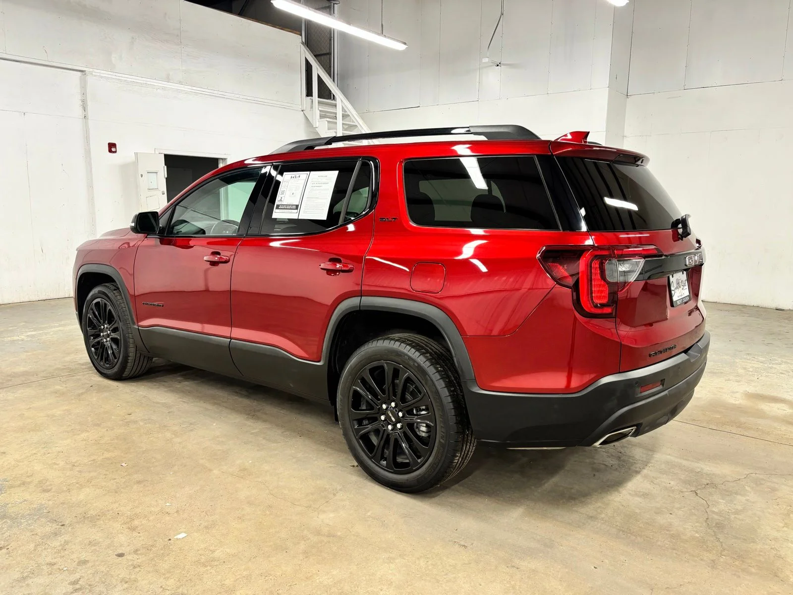 Used 2023 Red GMC SLT image 5