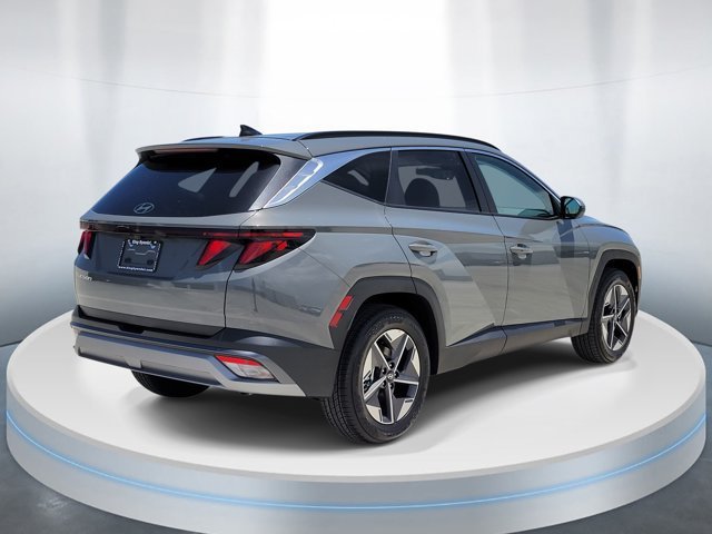 New 2026 Gray Hyundai SEL Plus FWD image 4