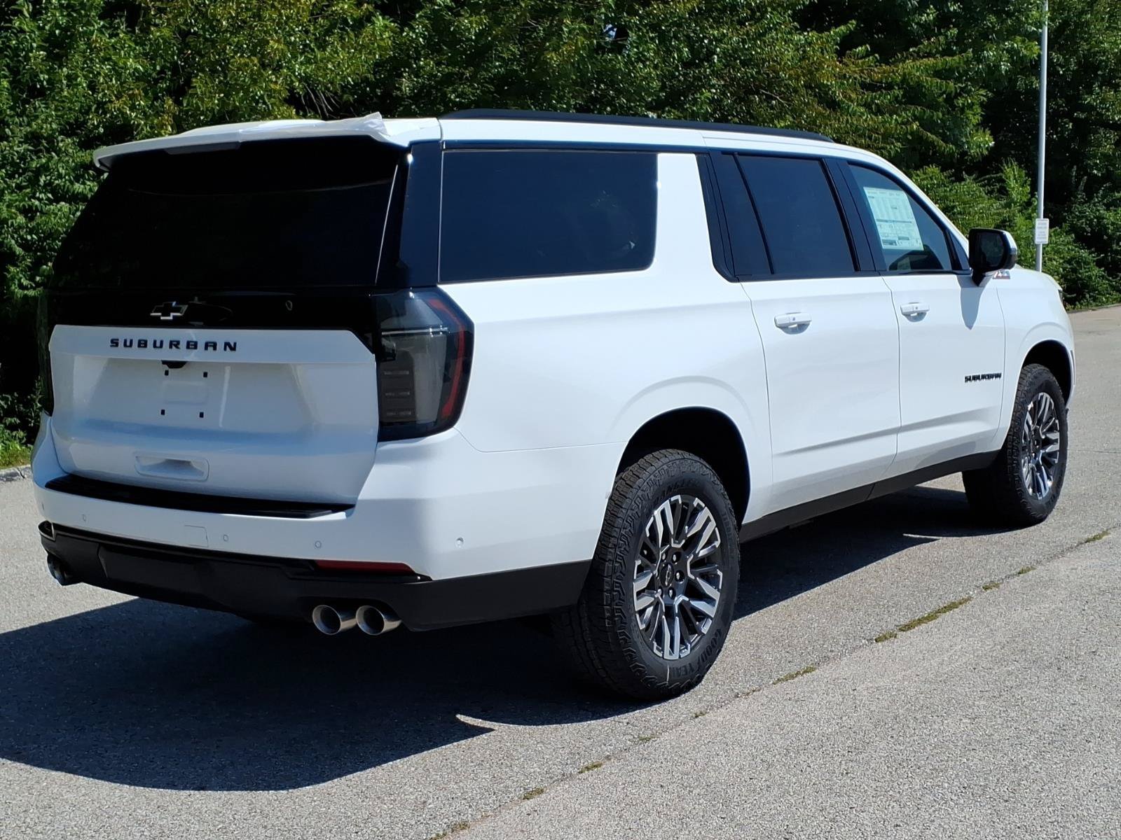 2026 Chevrolet Suburban Z71 - Photo 19