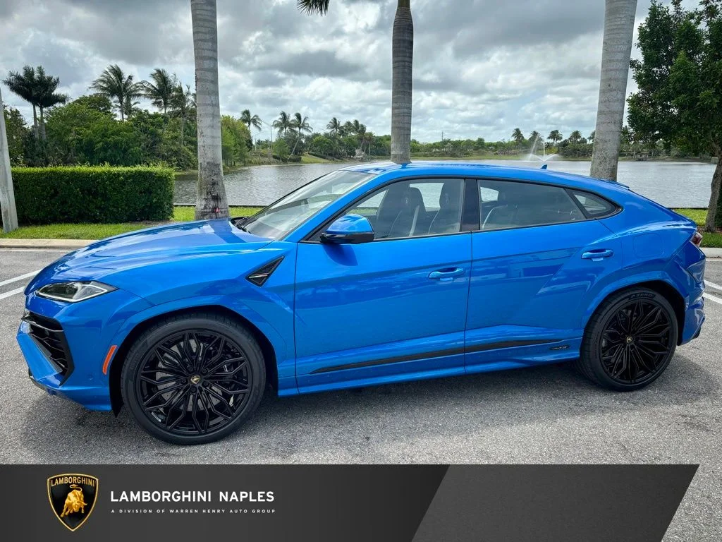 2026 Lamborghini Urus 4.0 V8 PHEV SE's photo