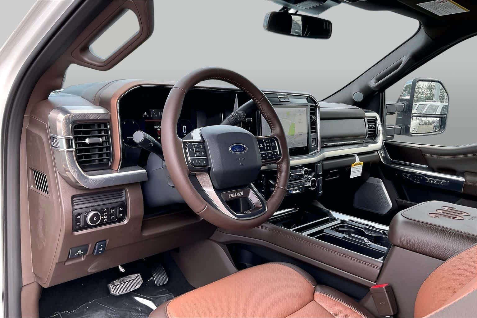 New 2026 Star White Metallic Tri-Coat Ford F-250® King Ranch® image 6