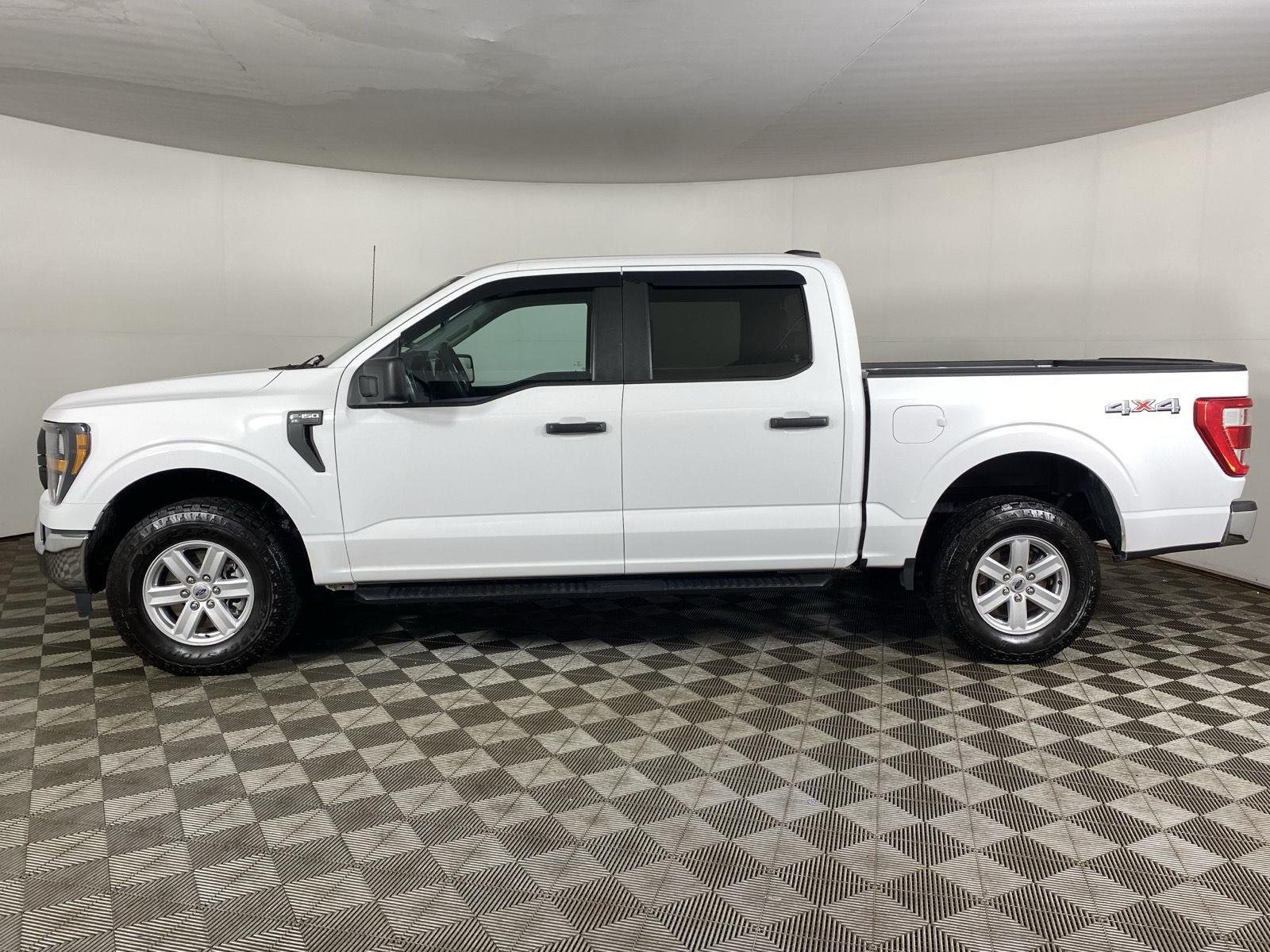 Used 2023 Oxford White Ford XL image 4