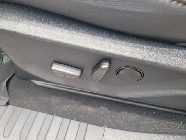 New 2026 Avalanche Ford Lariat image 21