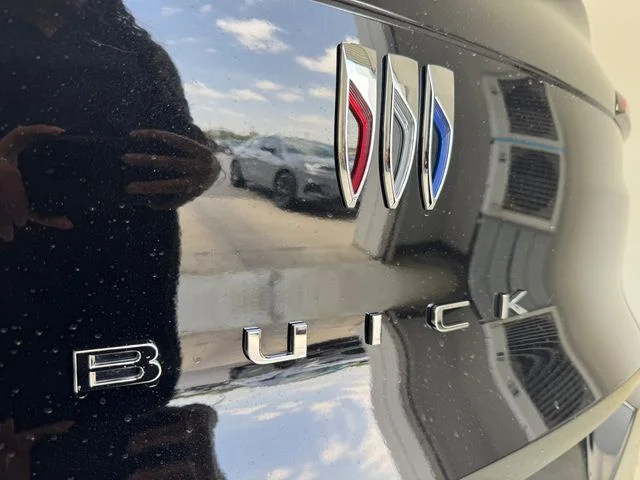 Used 2025 Ebony Twilight Metallic Buick Sport Touring image 43