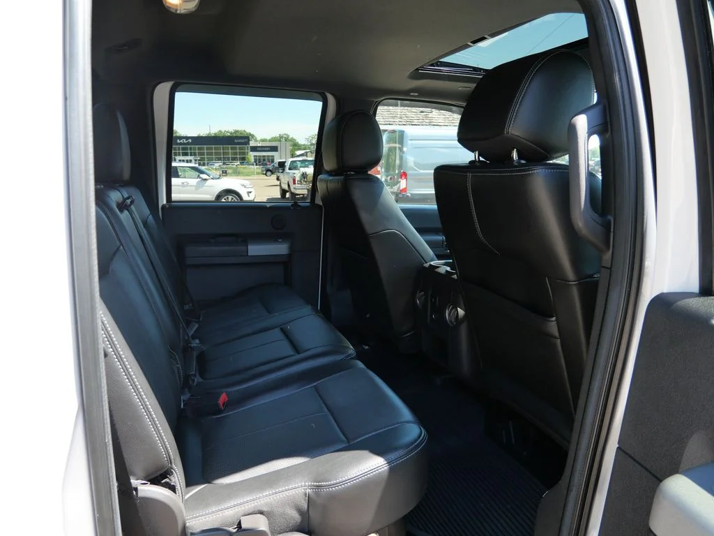 Used 2013 White Ford Lariat image 13