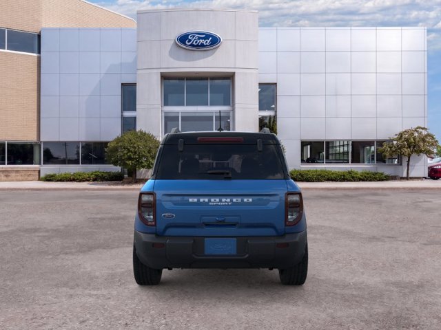 New 2026 Blue Metallic Ford Outer Banks image 5