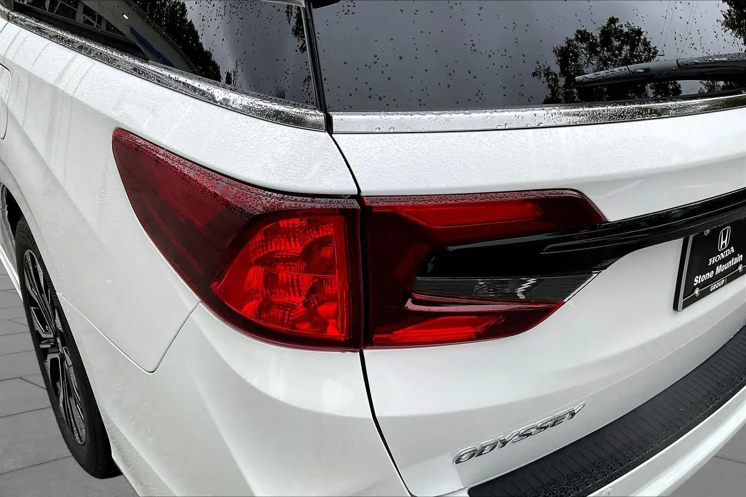 New 2027 Platinum White Pearl Honda Elite image 14