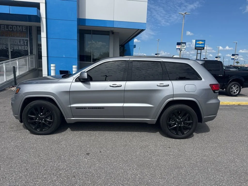 2020 Jeep Grand Cherokee Altitude