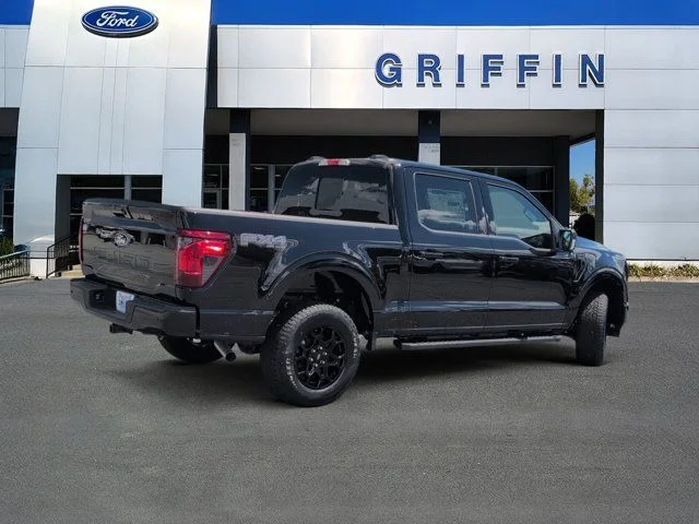 New 2026 Agate Black Metallic Ford XLT image 4