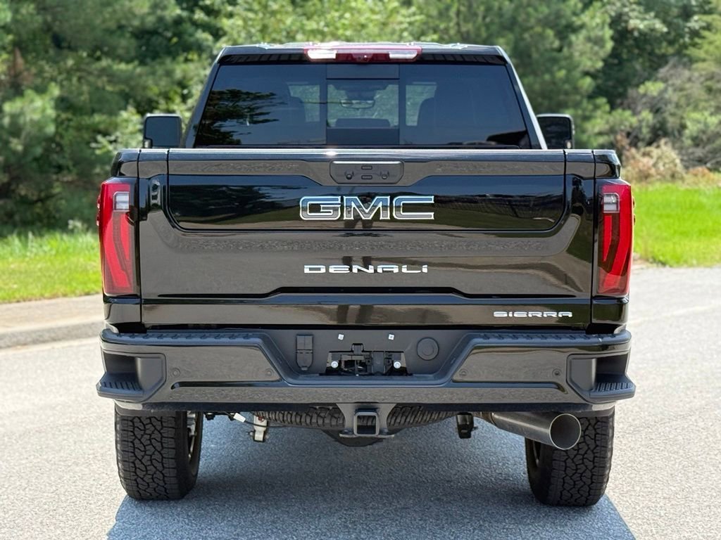 New 2026 Onyx Black GMC Denali Ultimate image 13
