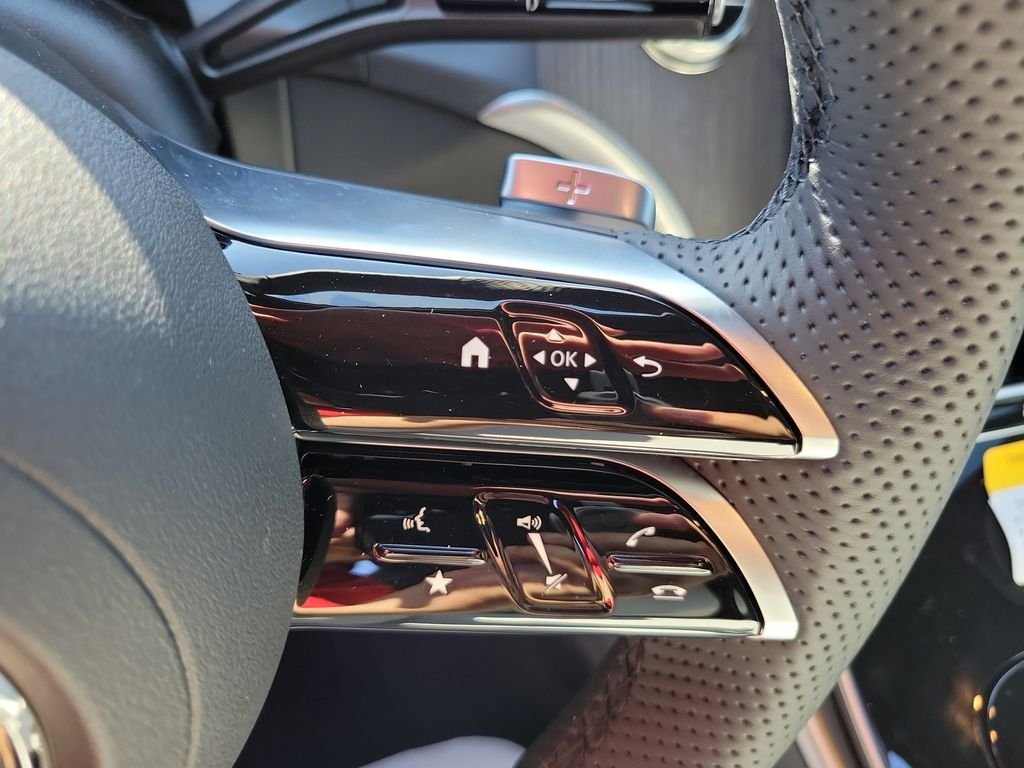 New 2026 Black Mercedes-Benz GLC 300 image 26