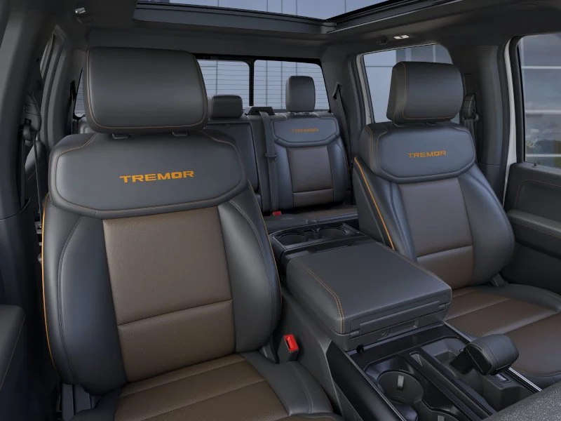 New 2026 Oxford White Ford Tremor image 44