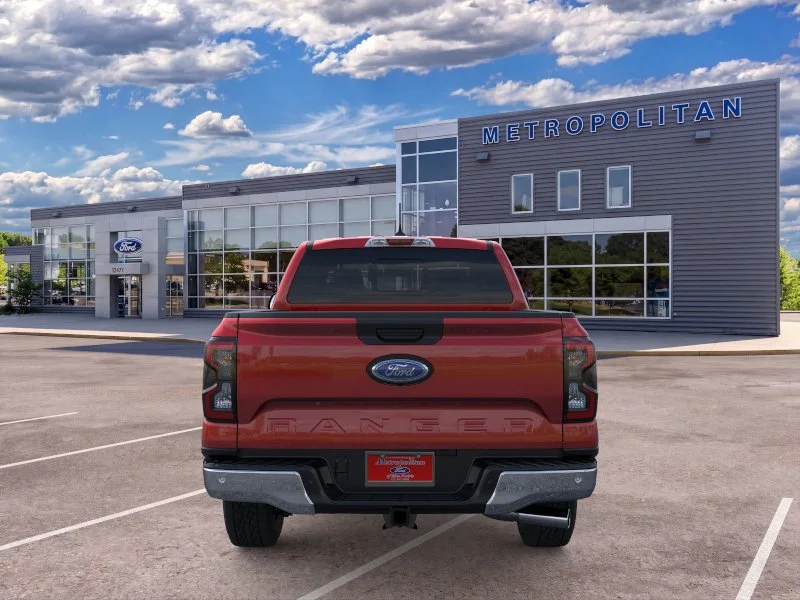 New 2025 Ruby Red Metallic Tinted Clearcoat Ford XLT image 5