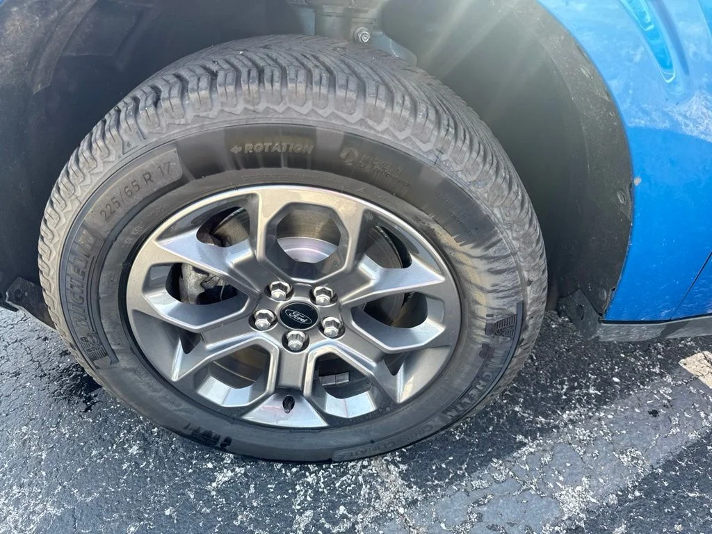 Used 2022 Blue Ford XLT image 43