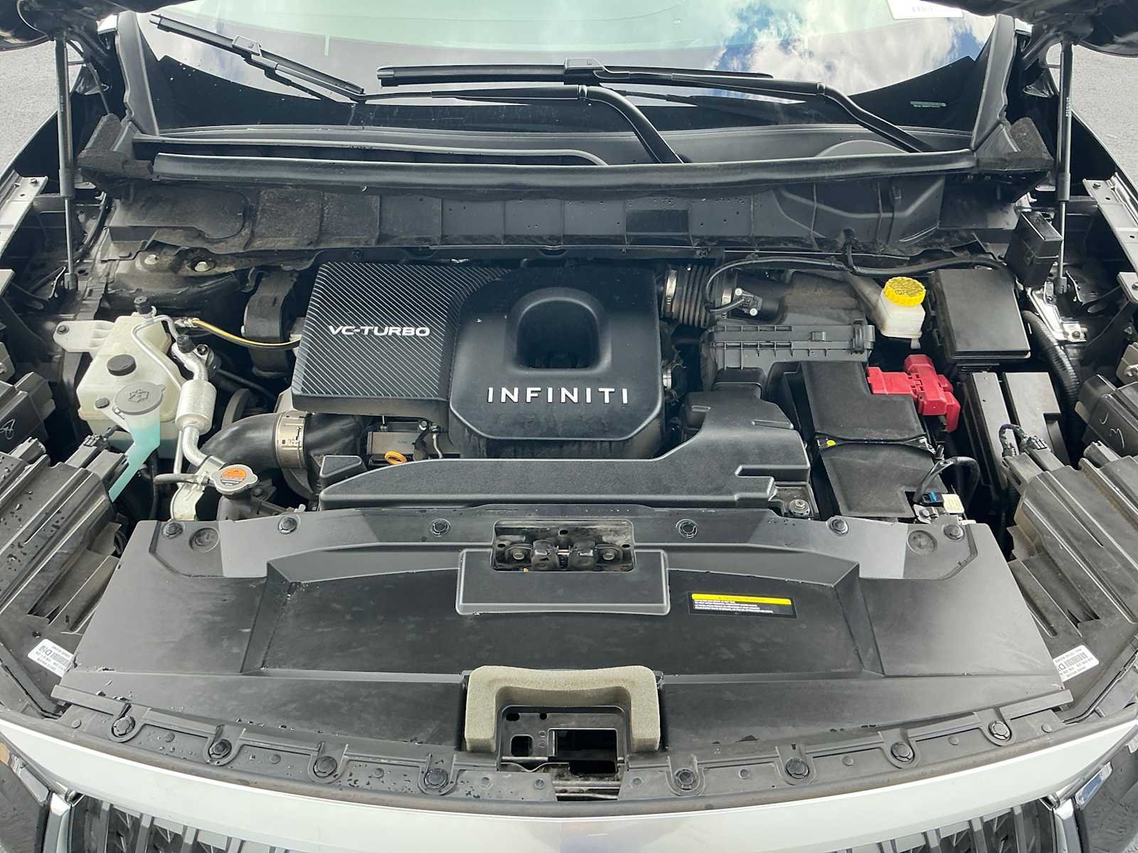 Used 2026 Mineral Black INFINITI LUXE image 27
