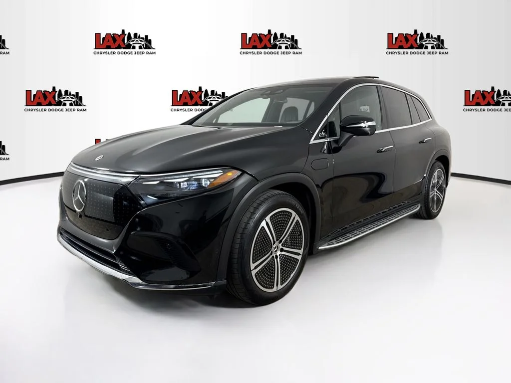 Used 2023 Black Mercedes-Benz 450 image 3