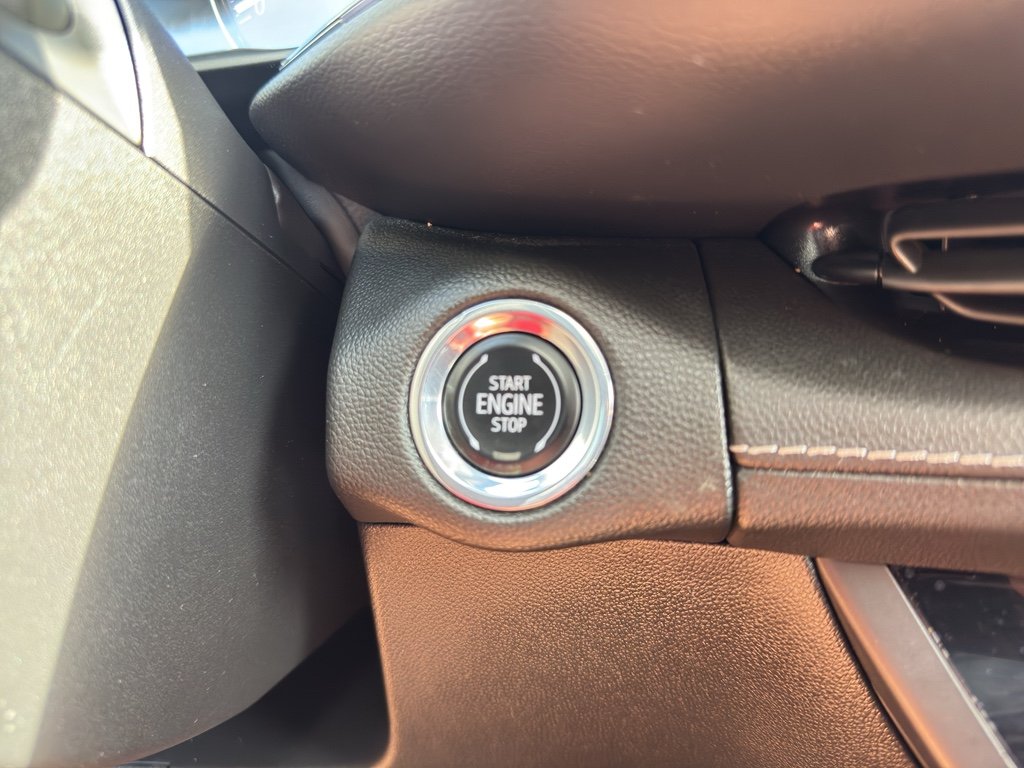 Used 2022 Cinnabar Metallic Buick Essence image 23