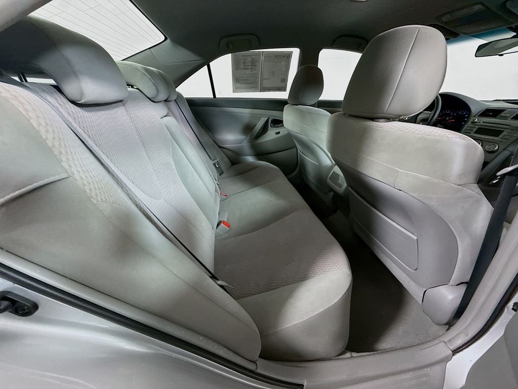 Used 2011 Silver Toyota  image 24
