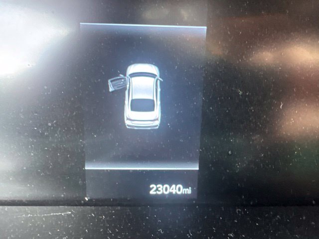 Used 2025 Gray Hyundai SEL Sport image 15