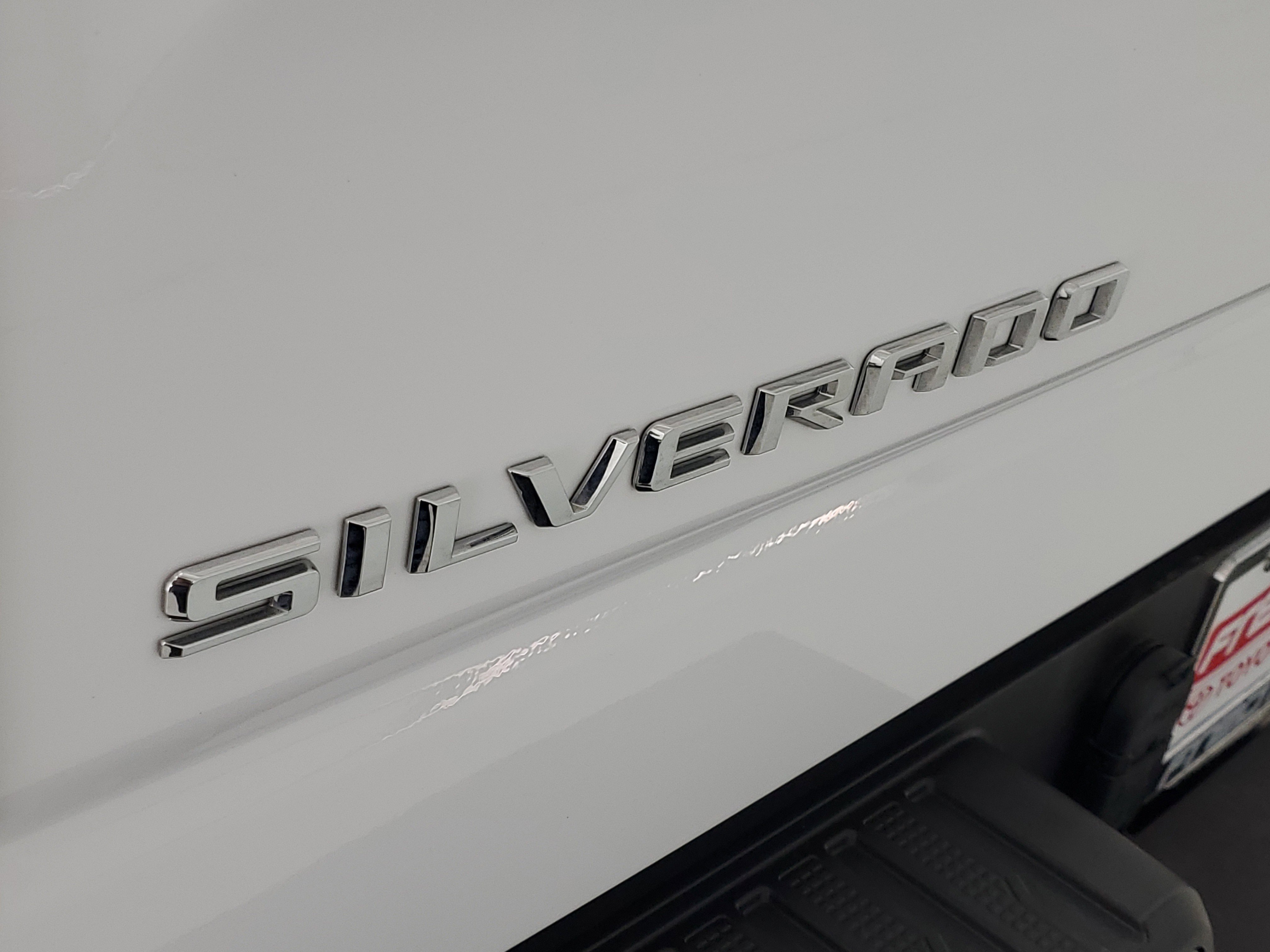 2024 Chevrolet Silverado 1500 Custom - Photo 8