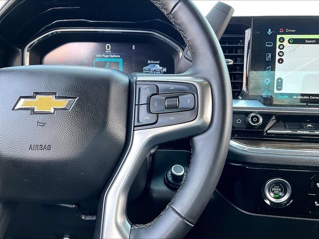 Used 2023 SUMMIT WHITE Chevrolet LT image 24