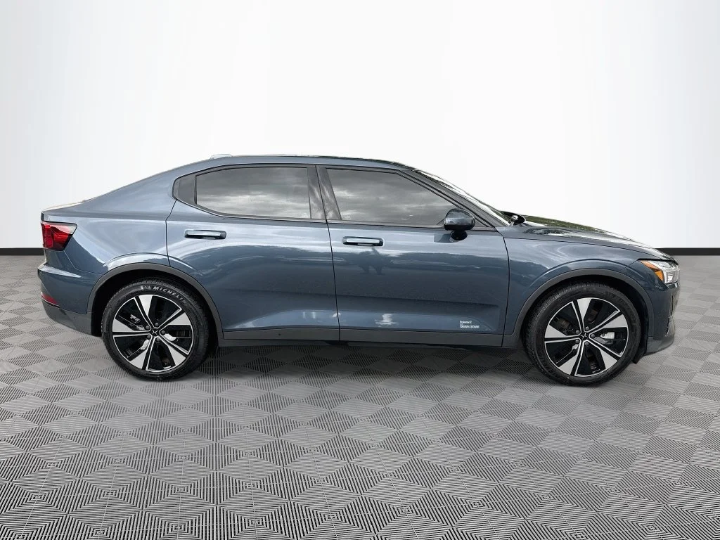 Used 2024  Polestar Long Range Dual Motor image 5