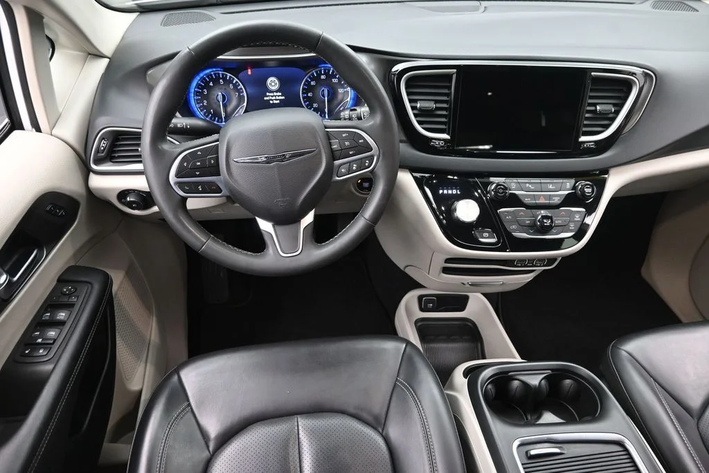 Certified Used 2023 White Chrysler Touring L image 18