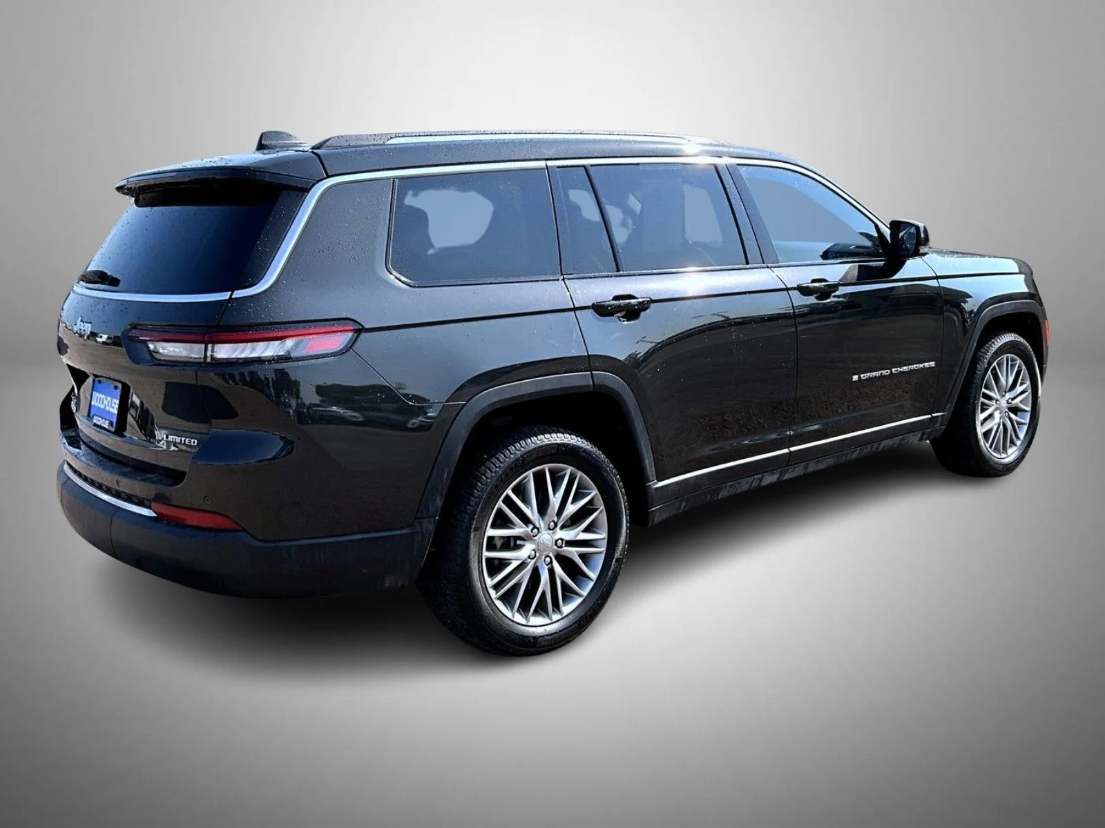 Certified Used 2022 Gray Jeep Limited image 5
