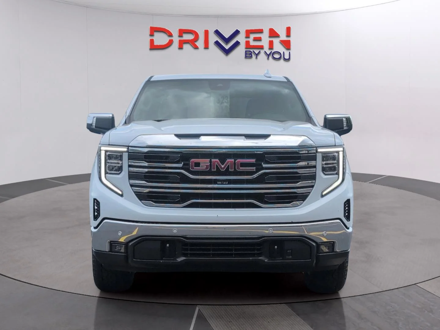 New 2026 Glacier White Tricoat GMC SLT image 8