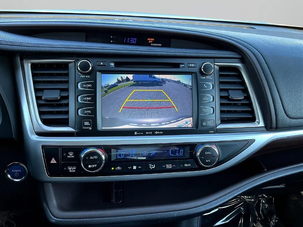 Used 2016 Predawn Gray Mica Toyota Limited Platinum image 16