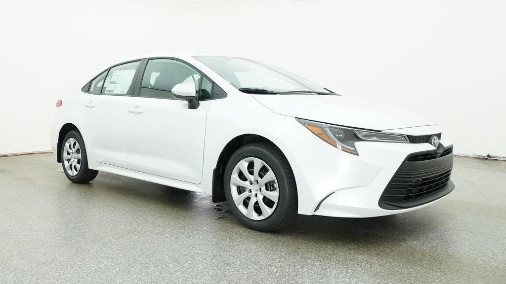 New 2027 Wind Chill Pearl Toyota LE image 9