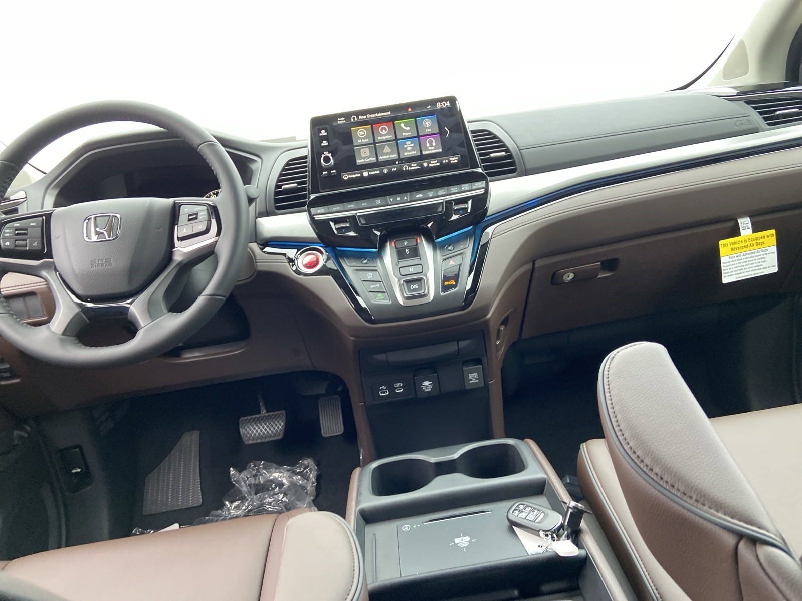 New 2026 Platinum White Pearl Honda Touring image 18