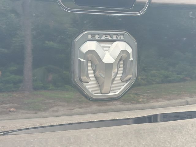 Used 2019 Diamond Black Crystal Pearlcoat Ram Big Horn image 11