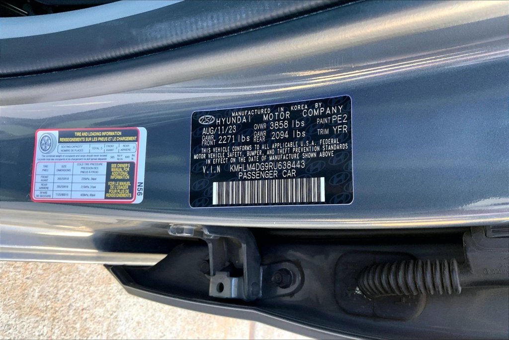 Used 2024 Ecotronic Gray Hyundai SEL image 32